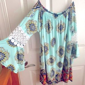 WinWin Brand Pinwheel Sleeve Tunic